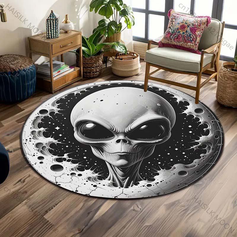 Multiple sizes Aliens on the M - Printing On Commercial review and price